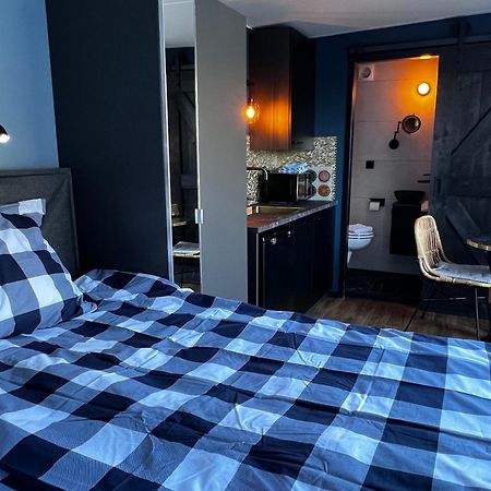 B&B Prive Tiny House Bij Zee Stellendam Eksteriør bilde