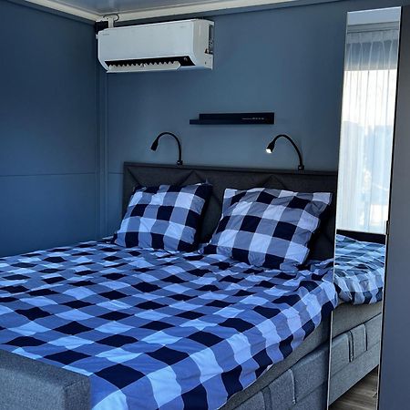 B&B Prive Tiny House Bij Zee Stellendam Eksteriør bilde