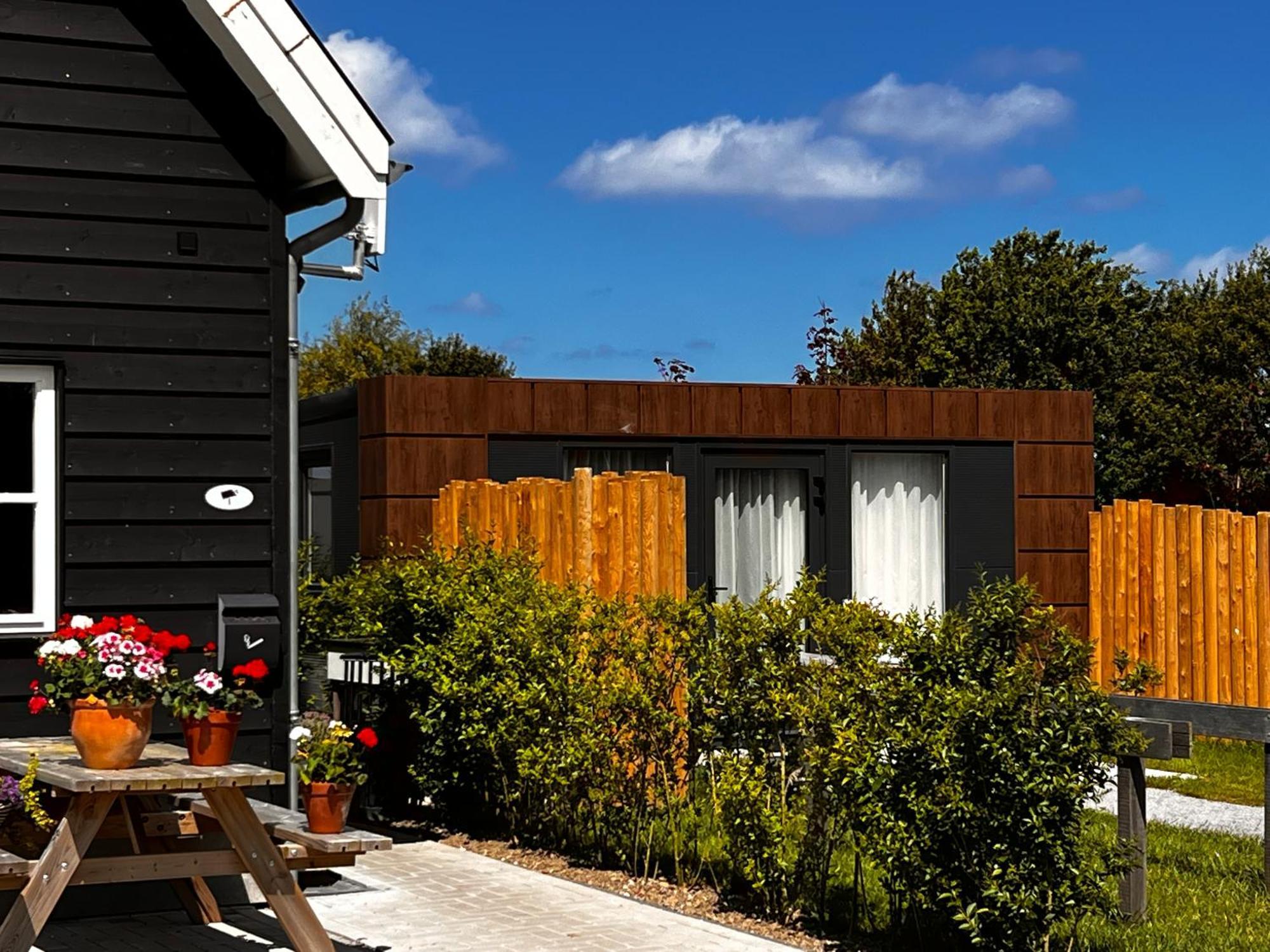 B&B Prive Tiny House Bij Zee Stellendam Eksteriør bilde