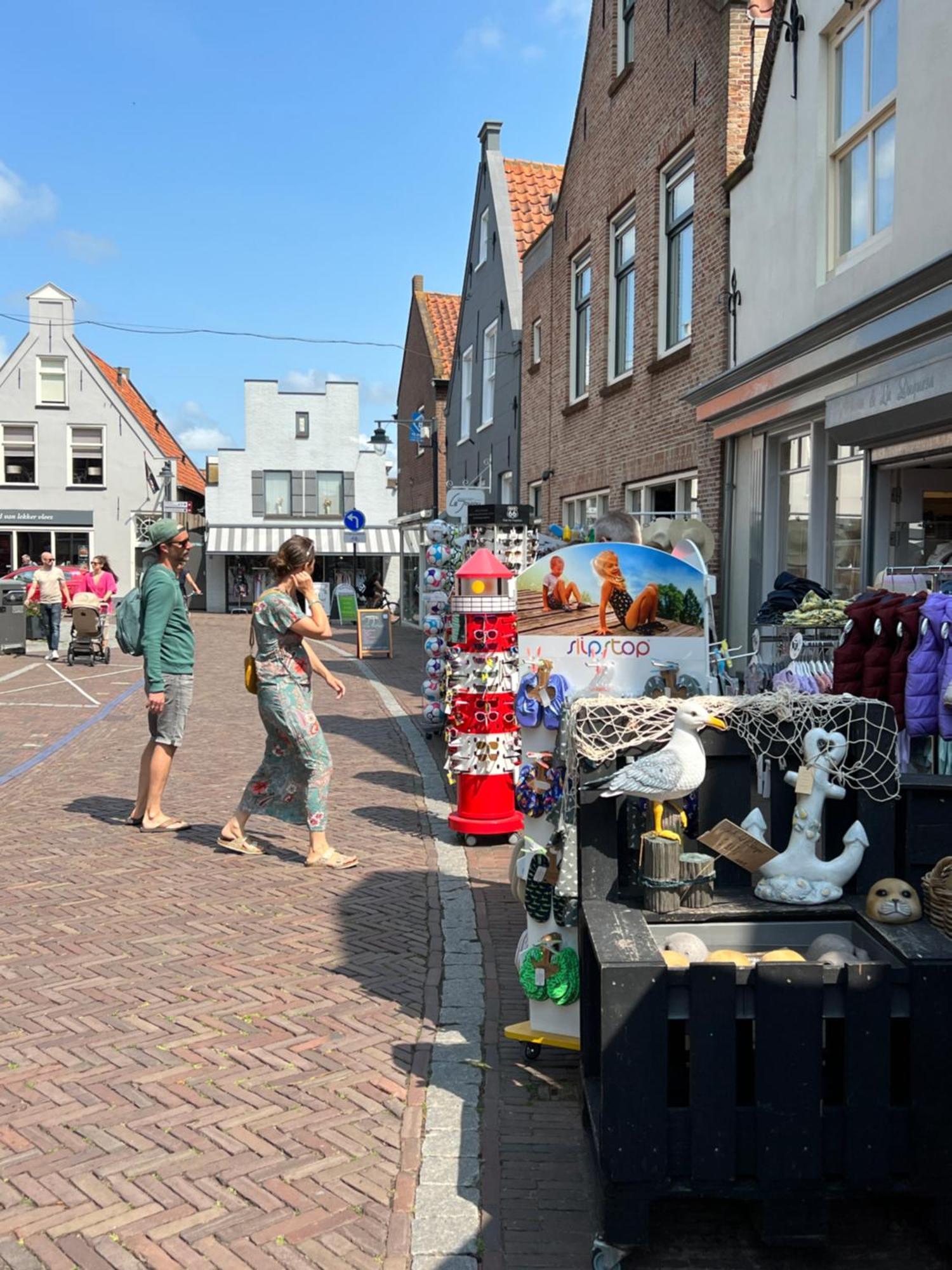 B&B Prive Tiny House Bij Zee Stellendam Eksteriør bilde
